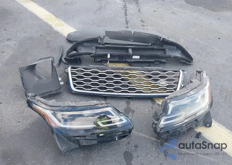 2019 Land Rover Range Rover Velar P250 S from USA, damaged, VIN SALYB2EX1KA795029